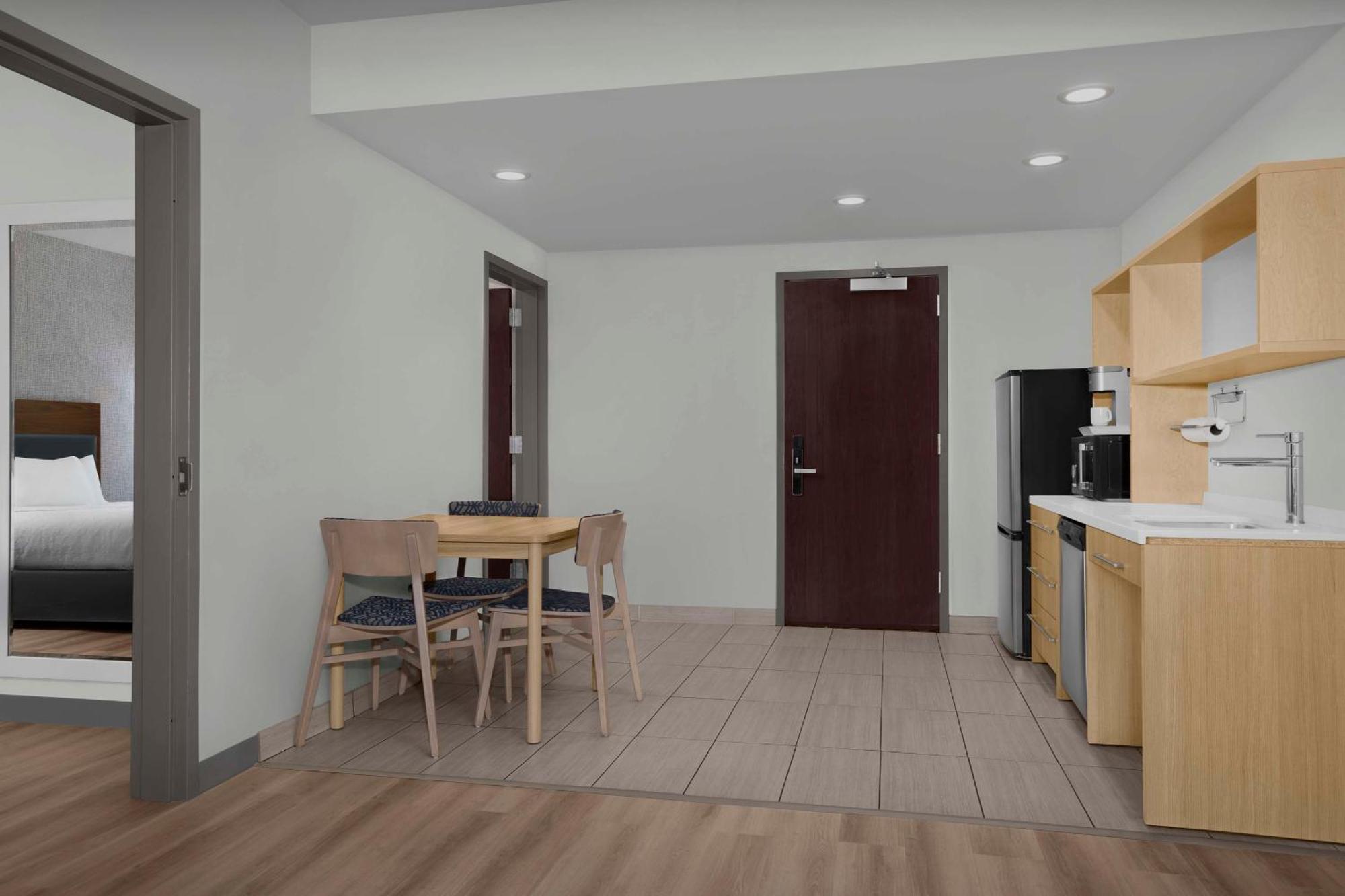 Home2 Suites By Hilton Clarksville/Ft. Campbell Екстериор снимка